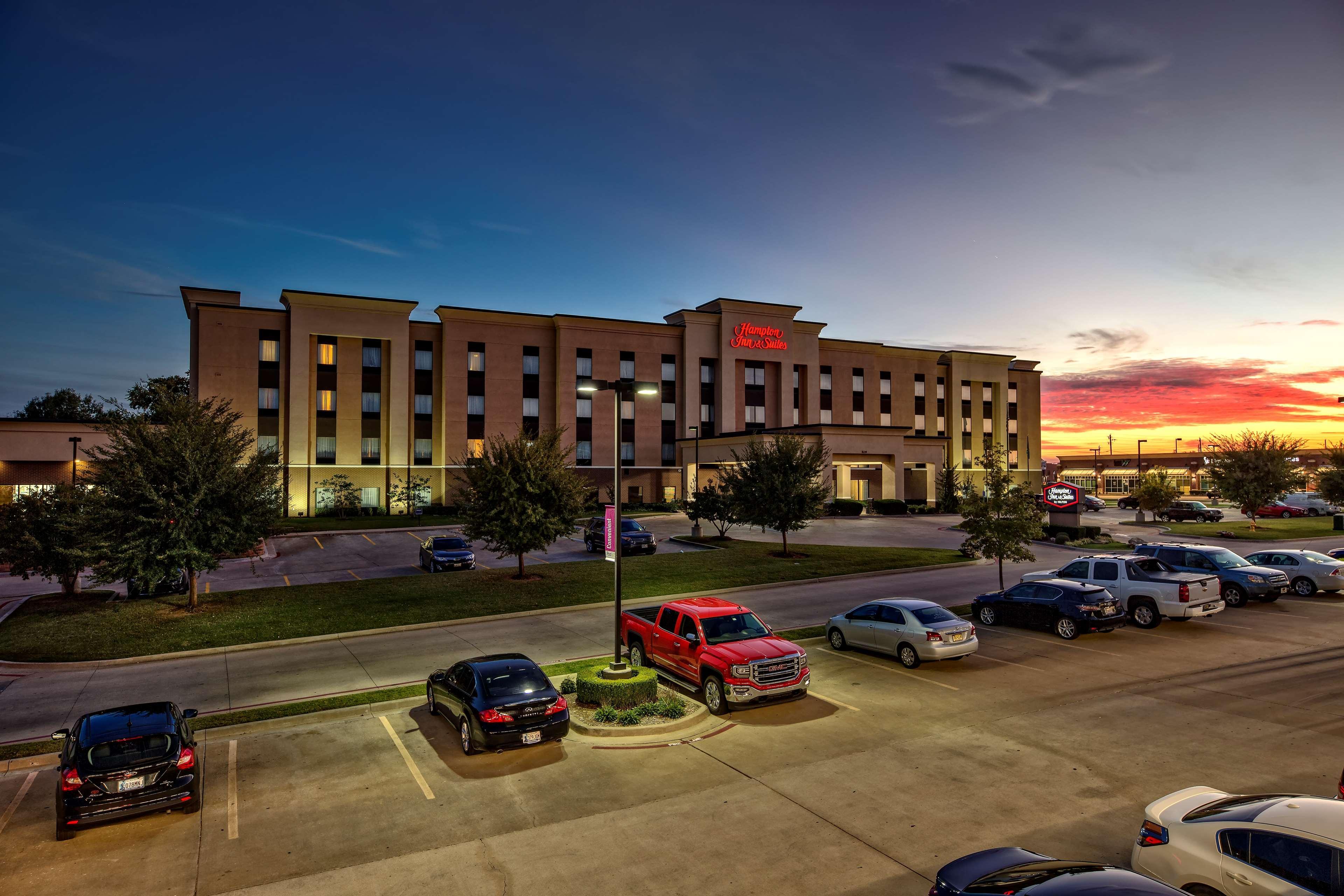 Hampton & Tulsa South Bixby Hotel 3*