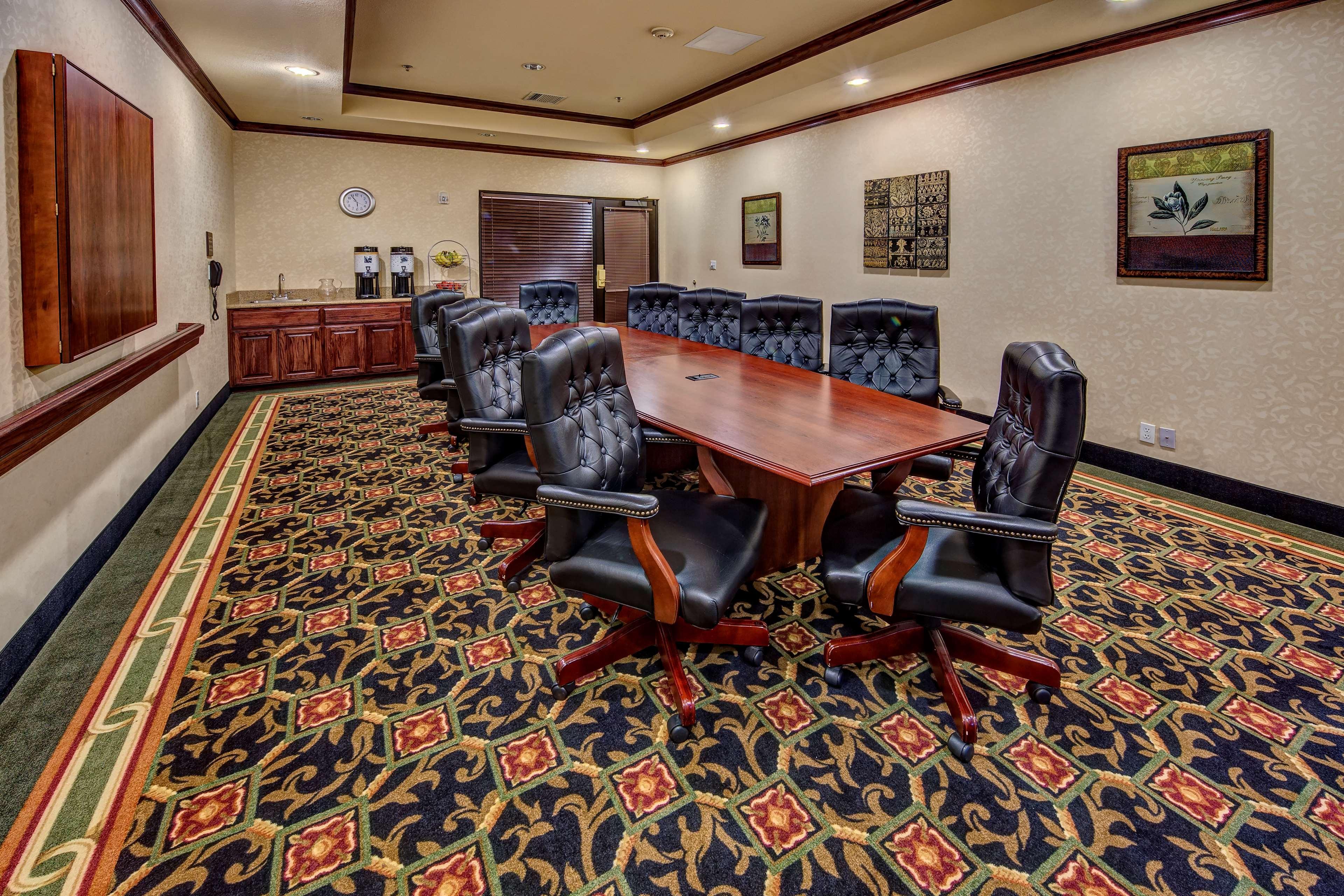 Hotel Hampton & Tulsa South Bixby 3*
