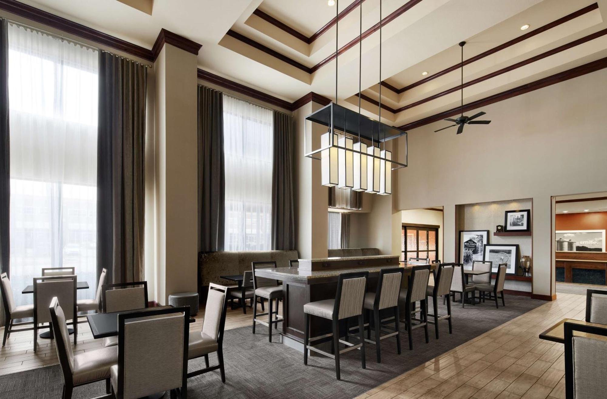 Hotel Hampton & Tulsa South Bixby
