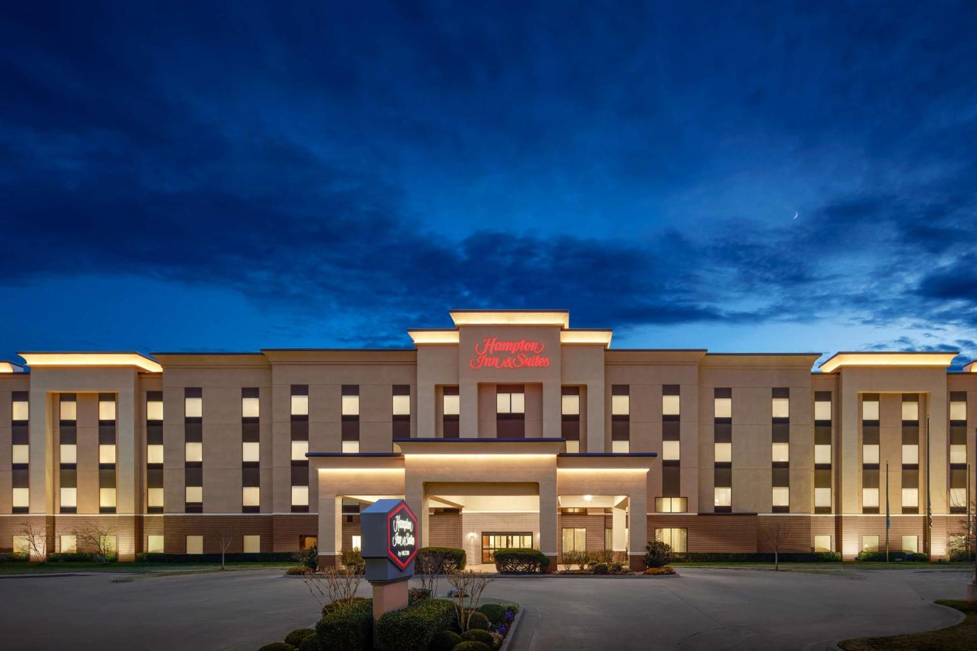 Hotel Hampton & Tulsa South Bixby 3*